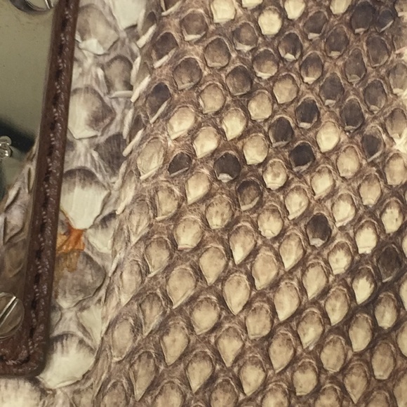 Michael Kors Rehearsal Satchel J020 - Picture 4 of 8